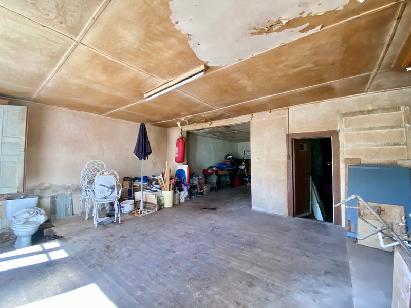 French property for sale in Vayres, Haute-Vienne - €24,500 - photo 2
