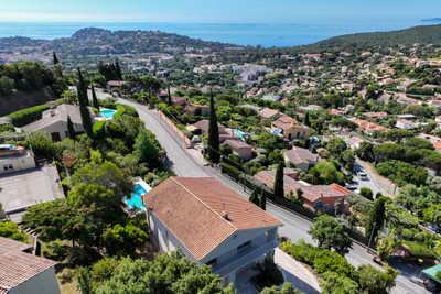 house for sale in Provence-Côte-D'Azur (Provence - Alpes - Côte d'Azur)