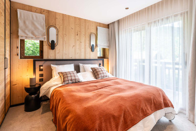 Ski property for sale in Meribel - €2,660,000 - photo 5