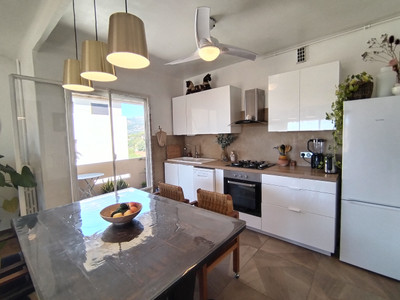 French property for sale in Toulon, Var - €226,000 - photo 3