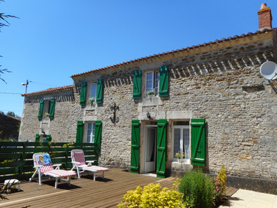 Maison à vendre à Saint-Juire-Champgillon, Vendée, Pays de la Loire, avec Leggett Immobilier