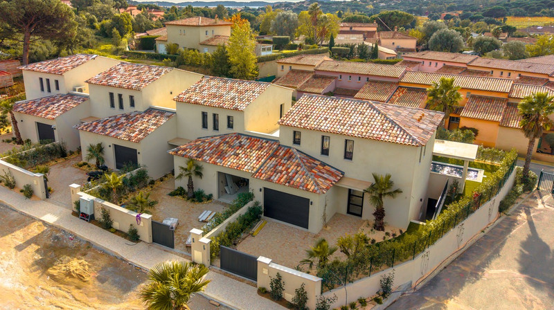 French property for sale in Sainte-Maxime, Var - €1,450,000 - photo 2