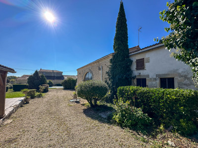 French property for sale in Gibourne, Charente-Maritime - €199,800 - photo 1