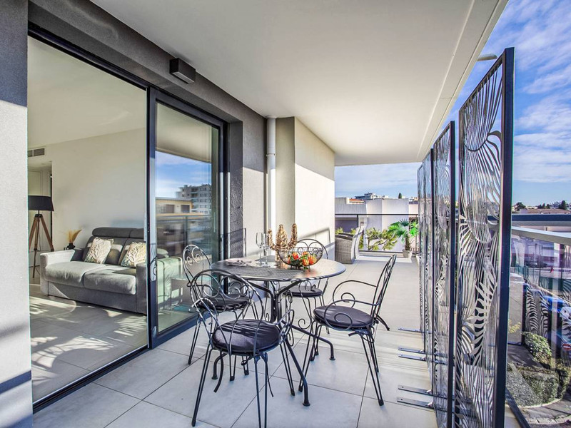 Propriété à vendre à Cagnes-sur-Mer, Alpes-Maritimes - 360 000 €