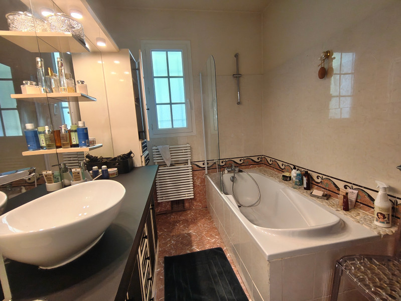 French property for sale in Libourne, Gironde - €499,000 - photo 9