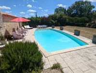 Maison à vendre à Saint-Christophe-sur-Roc, Deux-Sèvres - 420.000 € - photo 11