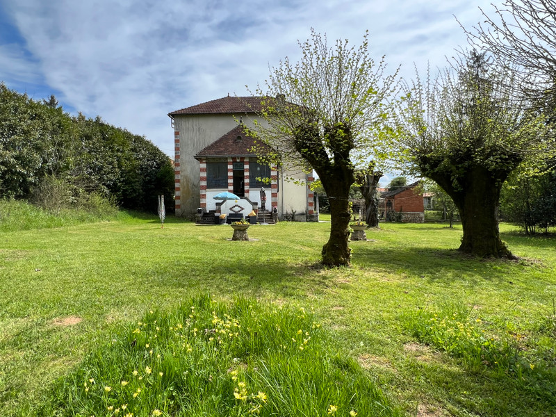 French property for sale in Javerlhac-et-la-Chapelle-Saint-Robert, Dordogne - €295,000 - photo 10