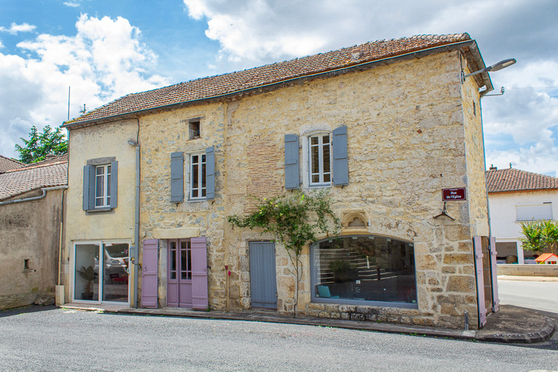 Maison à Touzac, Lot - photo 1