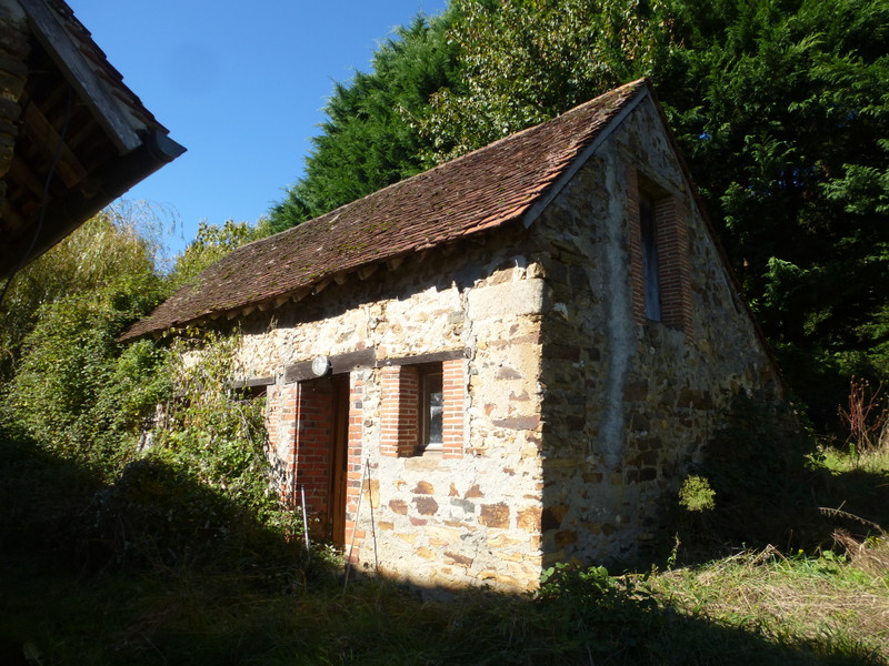 French property for sale in Lourdoueix-Saint-Pierre, Creuse - €47,800 - photo 3