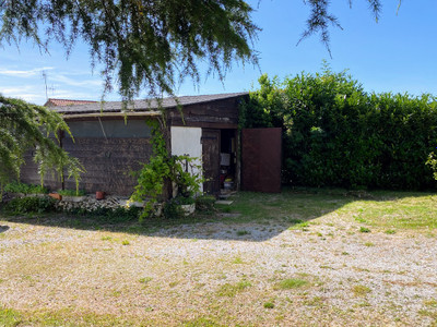 French property for sale in Cellefrouin, Charente - €267,500 - photo 11