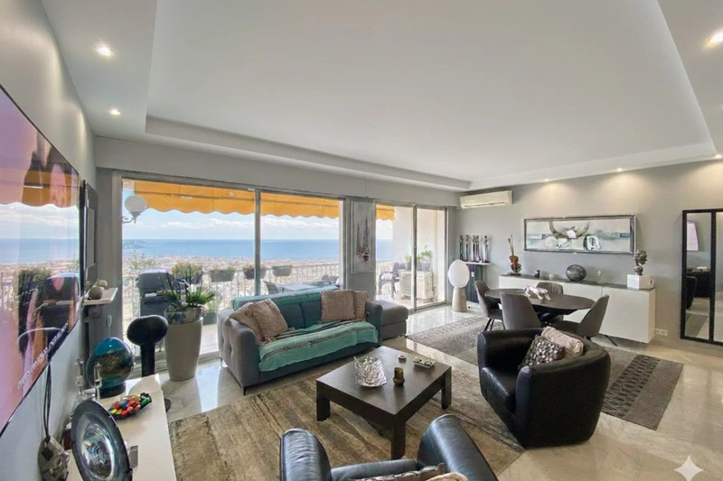 French property for sale in Nice, Alpes-Maritimes - €648,000 - photo 1