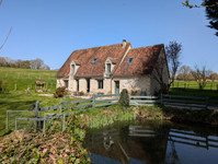 Maison à vendre à Verrières, Orne - 424.000 € - photo 1