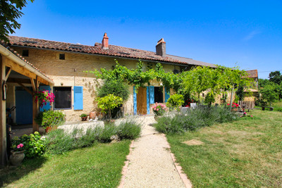 Maison à vendre à Champniers, Vienne, Poitou-Charentes, avec Leggett Immobilier