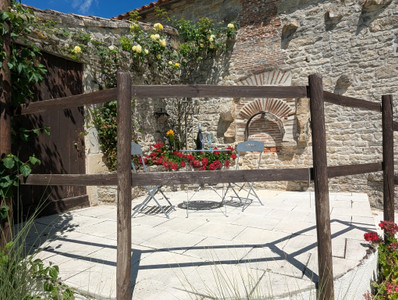 French property for sale in Saint-Christophe-sur-Roc, Deux-Sèvres - €420,000 - photo 13