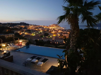 Domaine avec piscine - rare : 3900m² de terrain plein coeur de Calvi | Nord-Ouest Corse  | Idéal investisseurs