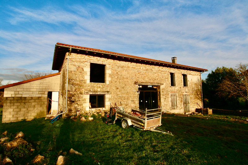French property for sale in Sauvagnac, Charente - €278,200 - photo 10
