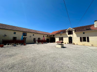 Maison à vendre à Larreule, Hautes-Pyrénées - 475 000 € - photo 1