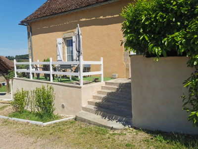 French property for sale in Autun, Saône-et-Loire - €525,000 - photo 2