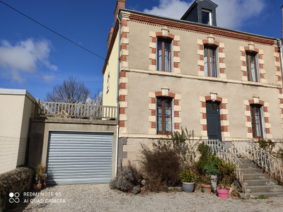 Maison à vendre à Évaux-les-Bains, Creuse, Limousin, avec Leggett Immobilier