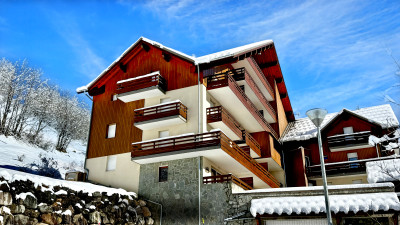 Ski property for sale in Vaujany - €465,000 - photo 0
