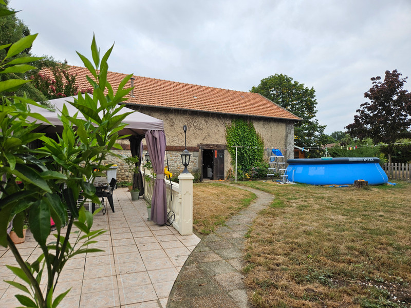 French property for sale in Chamblet, Allier - €330,000 - photo 8