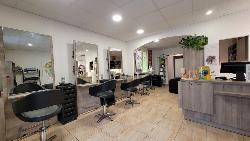 French property for sale in Canet-en-Roussillon, Pyrénées-Orientales - €210,000 - photo 1