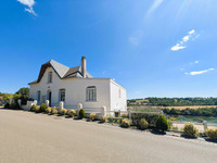 Maison à vendre à Saint-Georges-de-Noisné, Deux-Sèvres - 344.500 € - photo 15