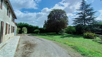Maison à vendre à Villiers-le-Roux, Charente - 205.000 € - photo 3