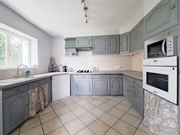 Propriété à vendre à Sauzé-Vaussais, Deux-Sèvres - 299 800 € - photo n°4