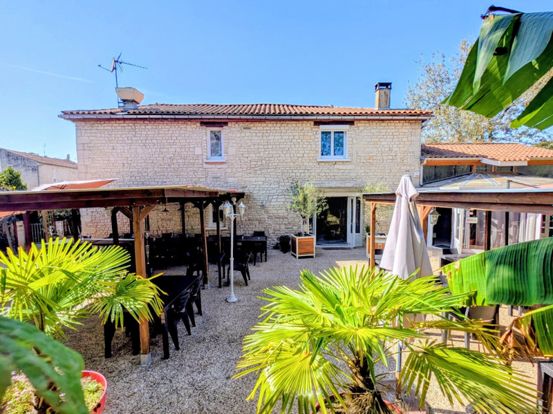 French property for sale in Mansle, Charente - €210,000 - photo 0