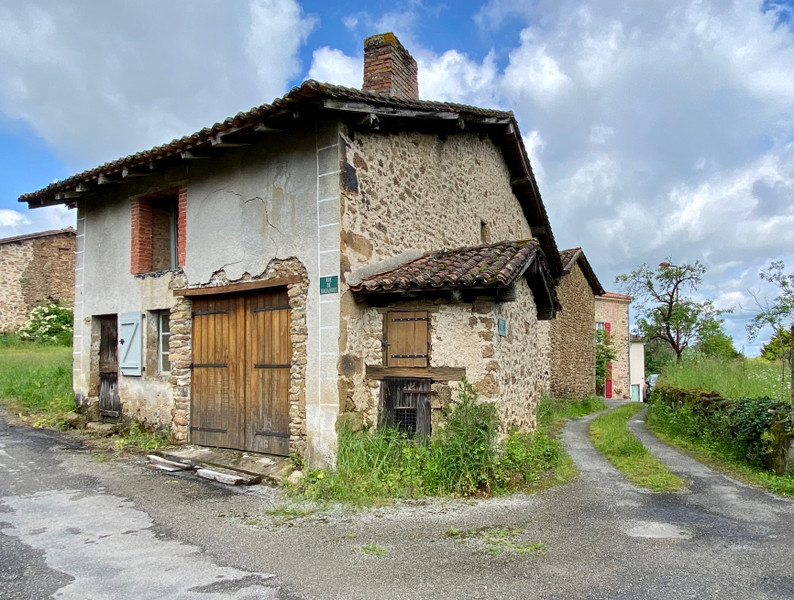 French property for sale in Rochechouart, Haute-Vienne - €129,750 - photo 10