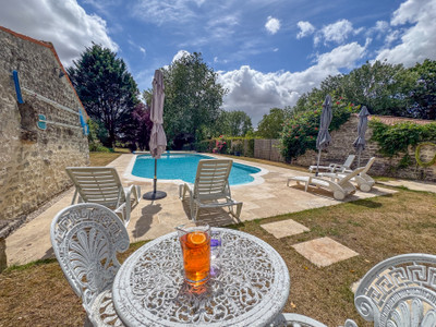 French property for sale in Saint-Hilaire-des-Loges, Vendée - €265,000 - photo 1
