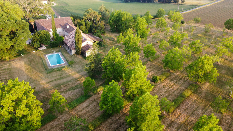 French property for sale in Lasserre, Lot-et-Garonne - €630,000 - photo 0