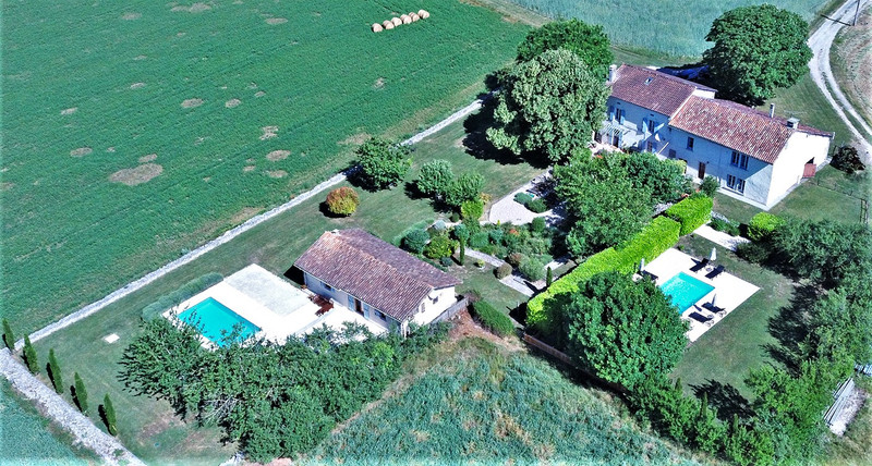 Maison à vendre à Verteillac, Dordogne - 575 000 € - photo 1