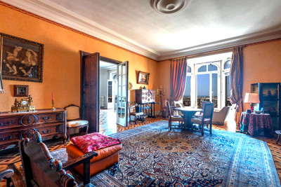 French property for sale in Nice, Alpes-Maritimes - €1,590,000 - photo 3