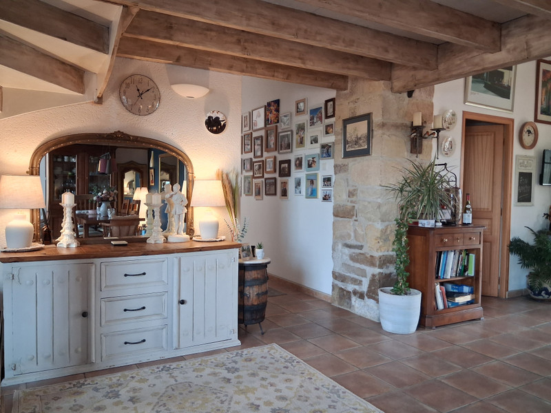 French property for sale in Paizay-Naudouin-Embourie, Charente - €378,844 - photo 6