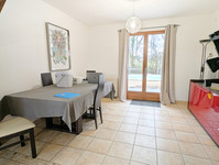Maison à vendre à Saint-Georges-les-Landes, Haute-Vienne - 198.500 € - photo 4