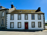 houses and homes for sale inBraspartsFinistère Brittany