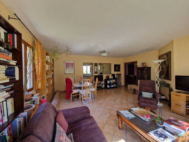 French property for sale in Mouthiers-sur-Boëme, Charente - €249,900 - photo 5