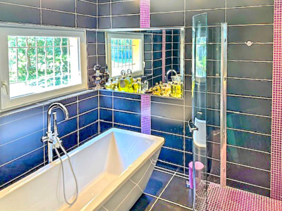 French property for sale in Auriol, Bouches-du-Rhône - €1,590,000 - photo 9