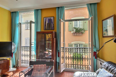 French property for sale in Cannes, Alpes-Maritimes - €430,000 - photo 9