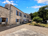 Propriété à vendre à Bourg-Charente, Charente - 850 000 € - photo n°2