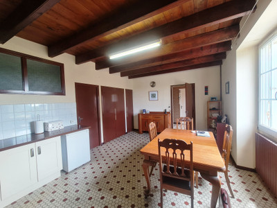 French property for sale in Antigny, Vendée - €125,000 - photo 2