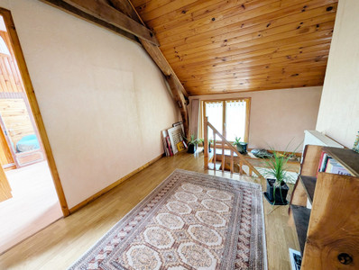 French property for sale in Saint-Marc-à-Loubaud, Creuse - €149,330 - photo 5