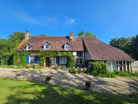 Propriété à vendre à Saint-Pierre-en-Auge, Calvados - 638 000 € - photo n°1