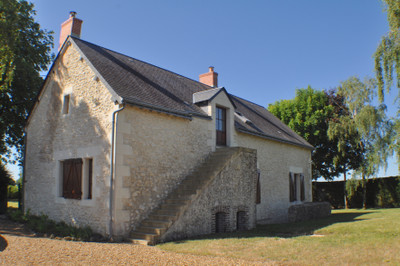 French property for sale in Saint-Laurent-de-Lin, Indre-et-Loire - €250,000 - photo 1