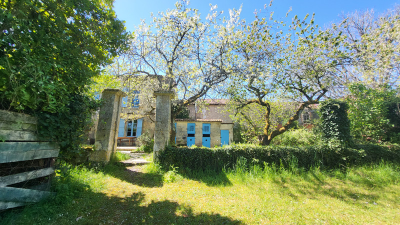 French property for sale in La Tour-Blanche-Cercles, Dordogne - €159,000 - photo 13