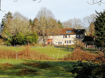 Maison à vendre à Châtelus-le-Marcheix, Creuse, Limousin, avec Leggett Immobilier