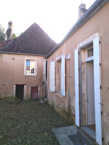 French property for sale in Le Blanc, Indre - €140,292 - photo 13