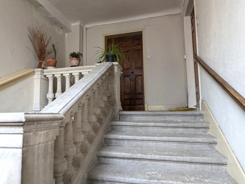 French property for sale in Avignon, Vaucluse - €580,000 - photo 9